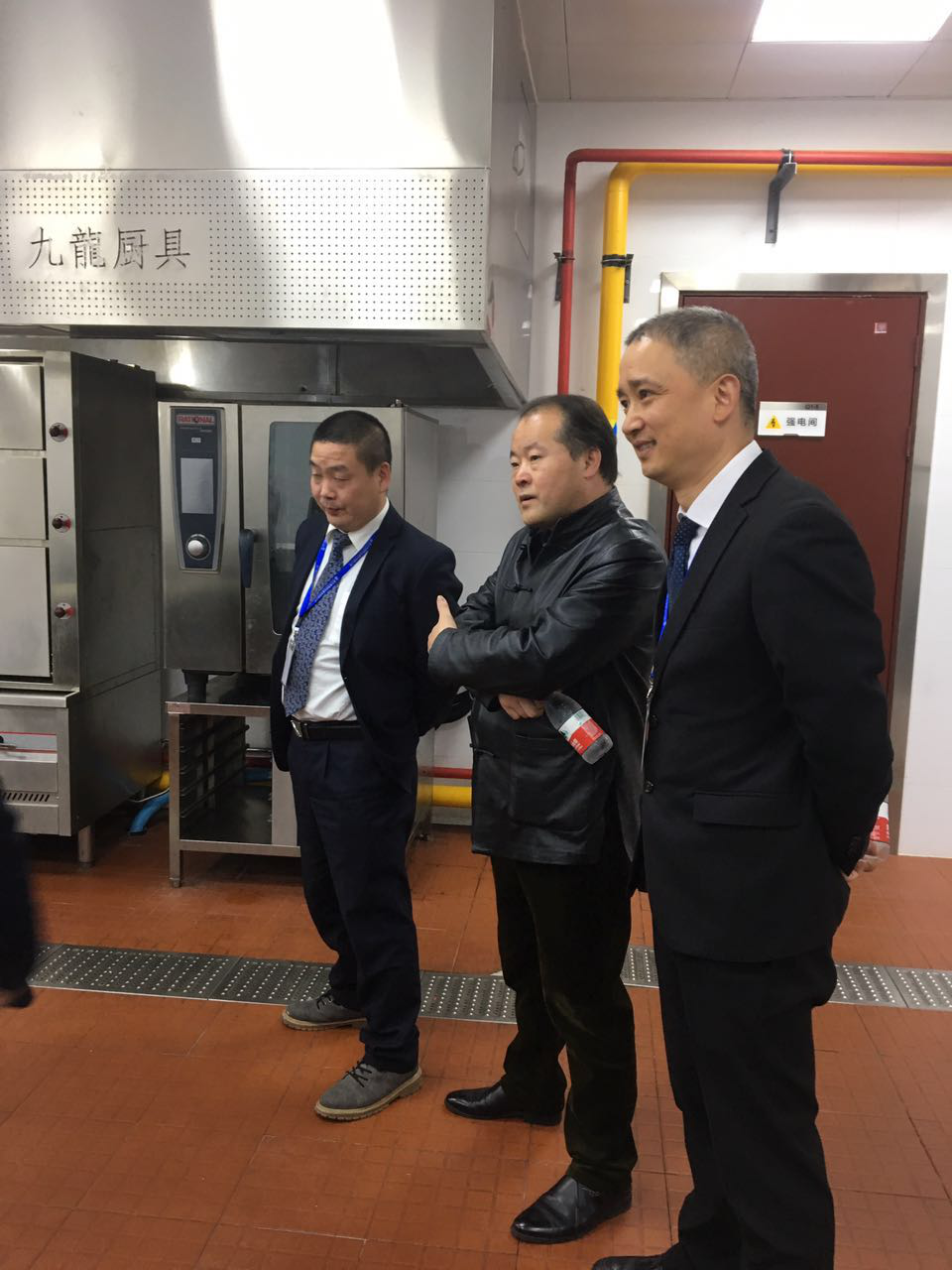 亚洲曰本无码ⅴa一区二区三区