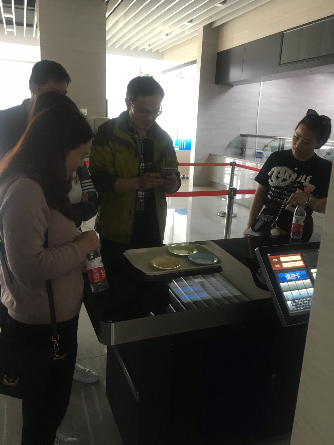 亚洲曰本无码ⅴa一区二区三区