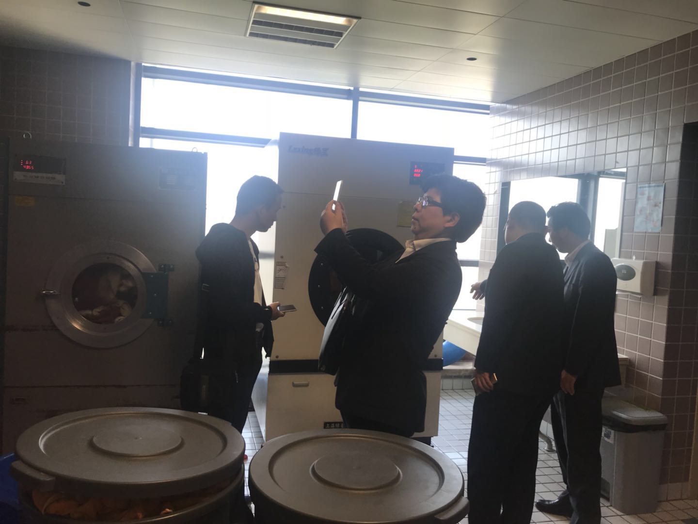 亚洲曰本无码ⅴa一区二区三区